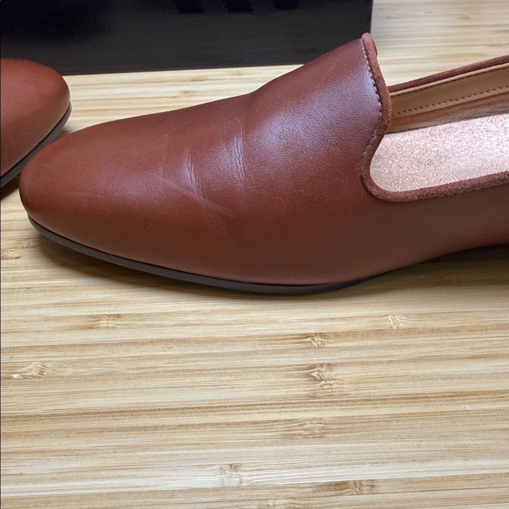 Vionic Willa WIDE Leather Loafers - Picture 7 of 9